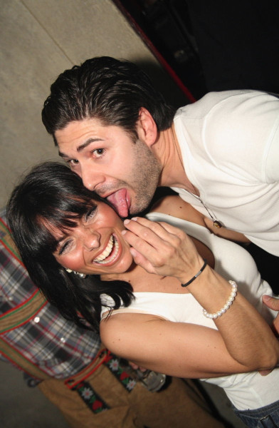 05.06.10 - Saturday-Night Party