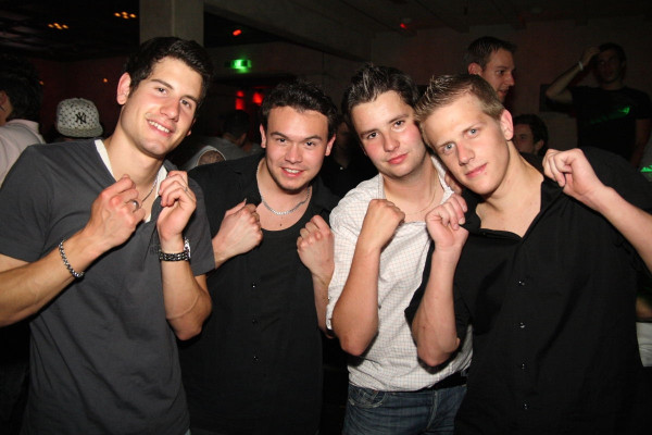 05.06.10 - Saturday-Night Party