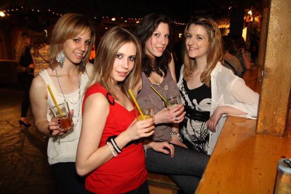 05.06.10 - Saturday-Night Party