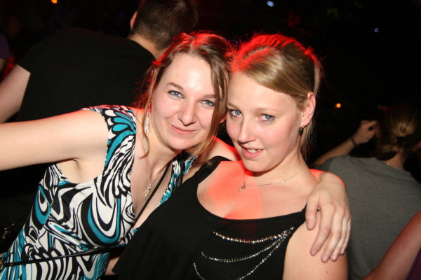 05.06.10 - Saturday-Night Party