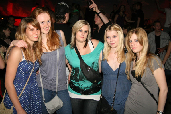 05.06.10 - Saturday-Night Party
