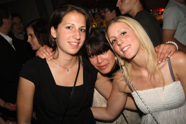 05.06.10 - Saturday-Night Party