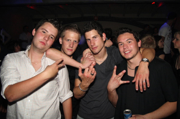 05.06.10 - Saturday-Night Party