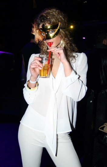 04.02.2012 - MASQUERADE