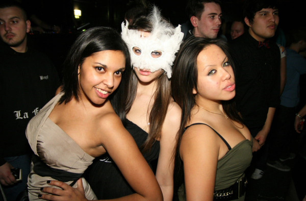 MASQUERADE - TOM NOVY 08.01.2011 