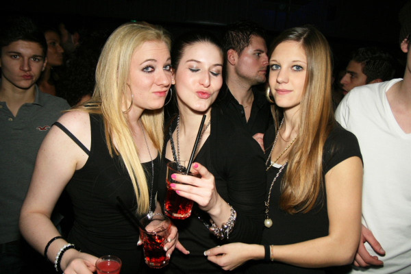 MASQUERADE - TOM NOVY 08.01.2011 