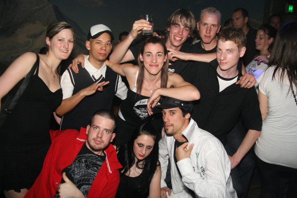 08.05.10 - Saturday-Night Party