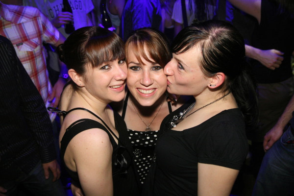 08.05.10 - Saturday-Night Party
