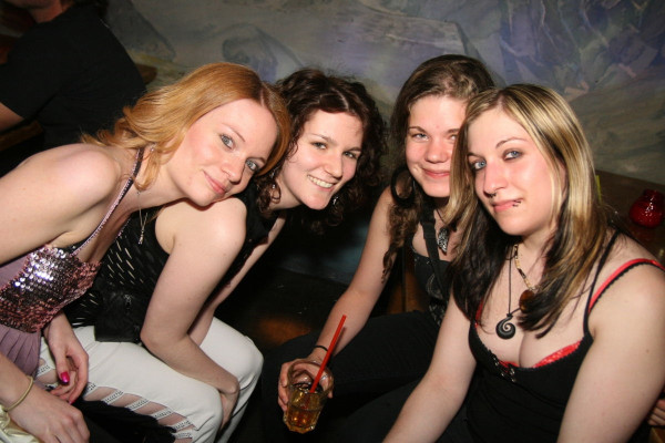 08.05.10 - Saturday-Night Party