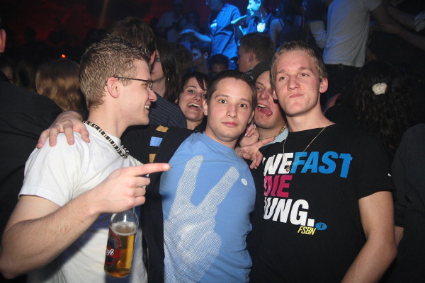 08.05.10 - Saturday-Night Party
