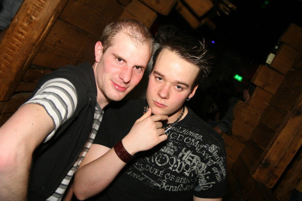 08.05.10 - Saturday-Night Party