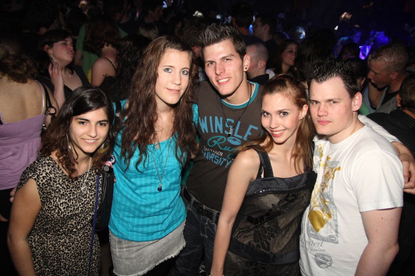 08.05.10 - Saturday-Night Party