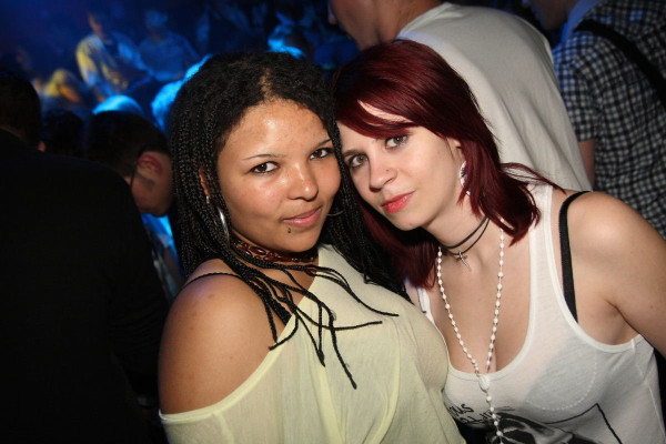 08.05.10 - Saturday-Night Party
