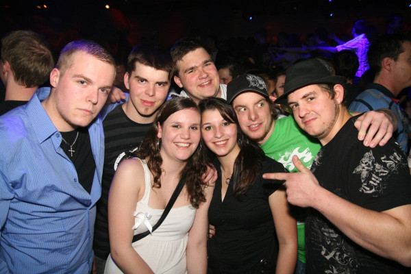 08.05.10 - Saturday-Night Party