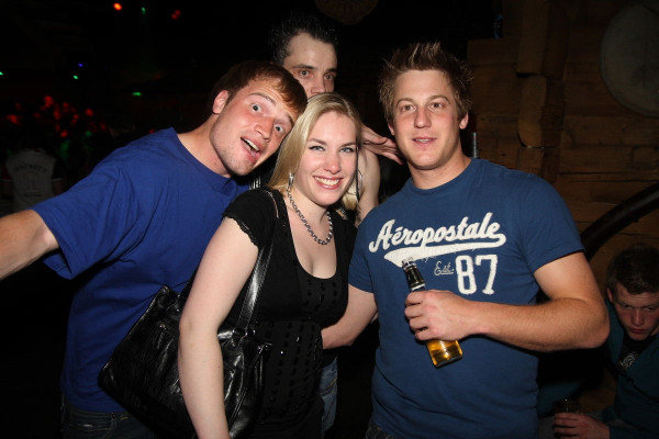 08.05.10 - Saturday-Night Party