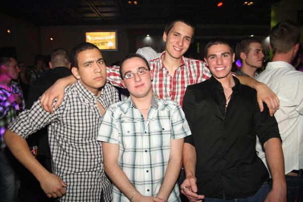 08.05.10 - Saturday-Night Party