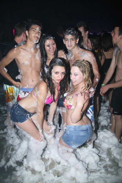 11.06.2011 - Megaschaumparty
