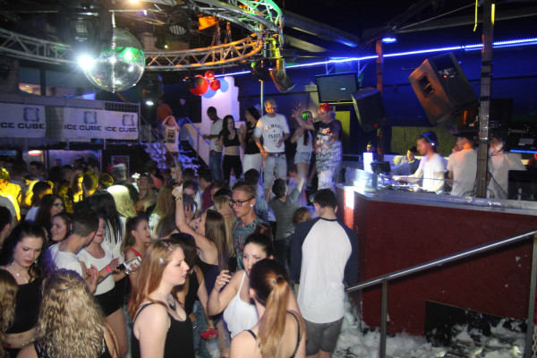 13.05.2015 - Schaumparty - Ice Cube Club 