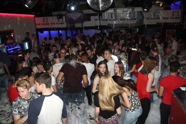13.05.2015 - Schaumparty - Ice Cube Club 