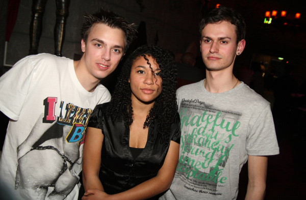 16.04.10 - House Attack
