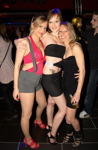 18.03.2011 - Grand Opening