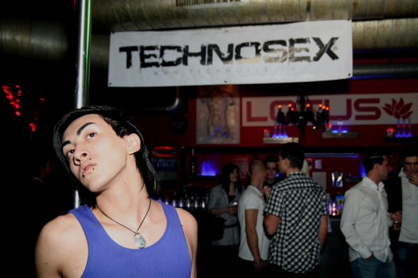 TECHNOSEX AHMED SENDIL