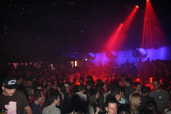 24.04.10 - Saturday-Night Party