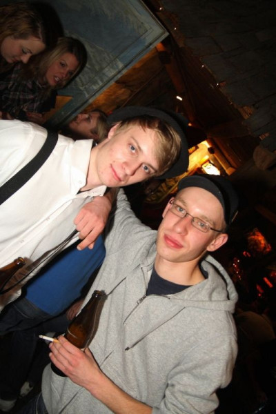 24.04.10 - Saturday-Night Party