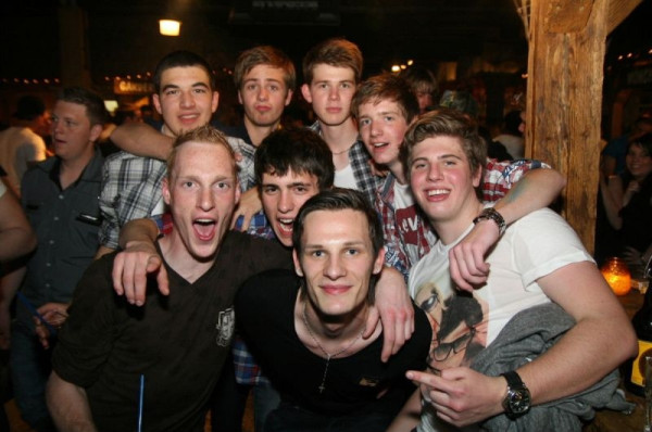 24.04.10 - Saturday-Night Party