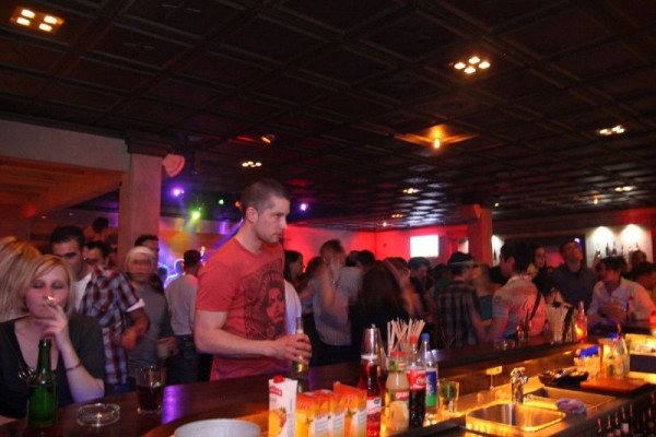 24.04.10 - Saturday-Night Party
