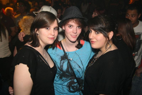 24.04.10 - Saturday-Night Party