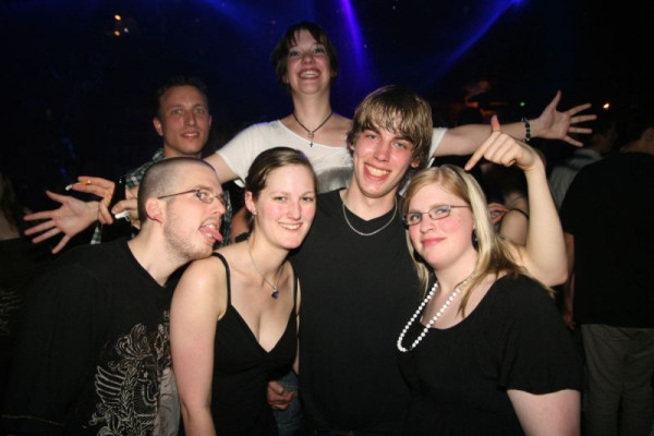 24.04.10 - Saturday-Night Party