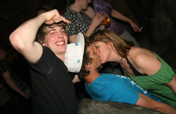 24.04.10 - Saturday-Night Party