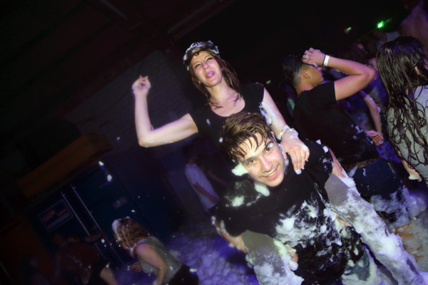 28.05.2016 - Schaumparty Regensdorf