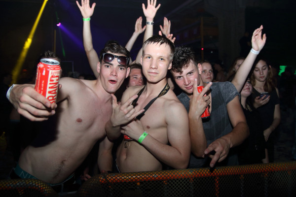 28.05.2016 - Schaumparty Regensdorf
