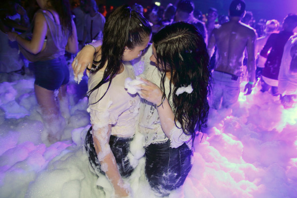 28.05.2016 - Schaumparty Regensdorf