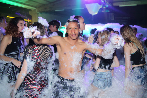 28.05.2016 - Schaumparty Regensdorf