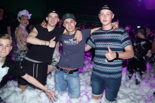 28.05.2016 - Schaumparty Regensdorf