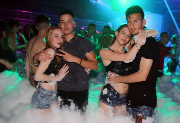 28.05.2016 - Schaumparty Regensdorf