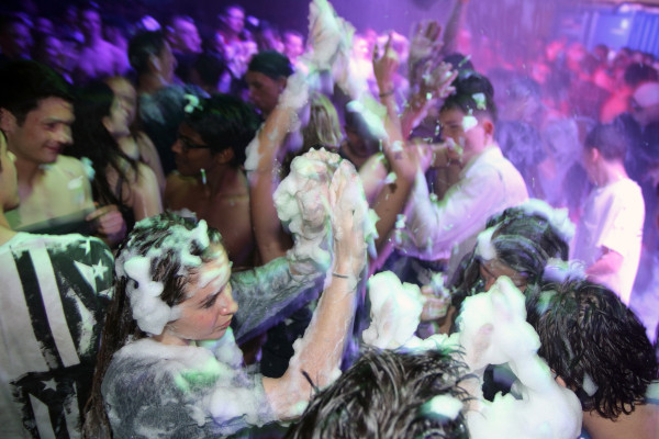 28.05.2016 - Schaumparty Regensdorf