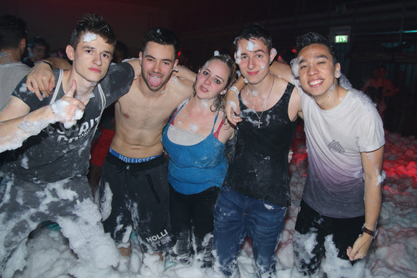 28.05.2016 - Schaumparty Regensdorf