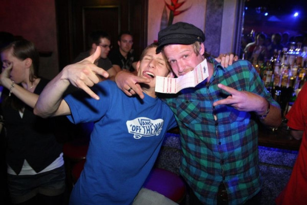 APRÈS SKI PARTY  30.04.10