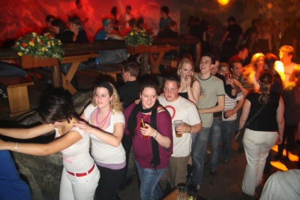 APRÈS SKI PARTY  30.04.10
