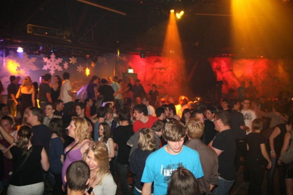 APRÈS SKI PARTY  30.04.10