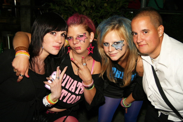 PRIVATE FICTION - 31.07.2010 
