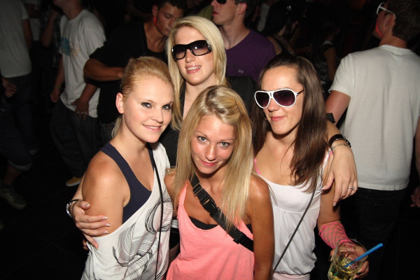 PRIVATE FICTION - 31.07.2010 