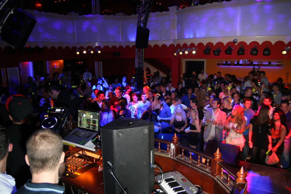 Flo Rida - Life - 31.07.2011