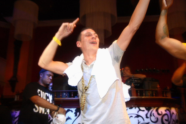 Flo Rida - Life - 31.07.2011