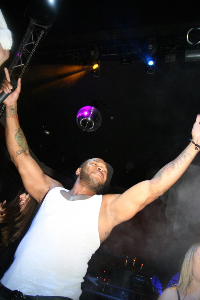 Flo Rida - Life - 31.07.2011