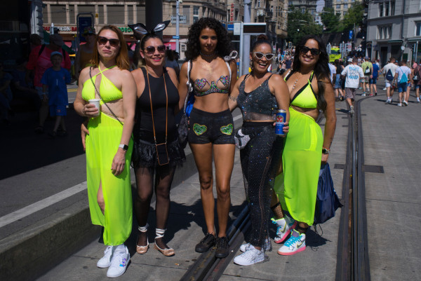 Das sind die heissesten Outfits an der Street Parade